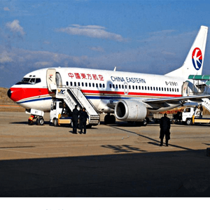 龙洞堡机场物流航空快运业稳步发展的原因是什么？